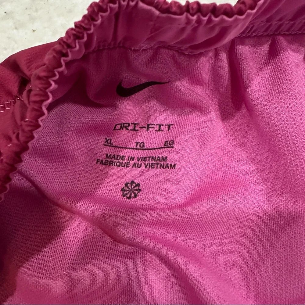 Nike Dri Fit Women's Shorts - Picture 6 of 11